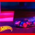 Hot Wheels em Português